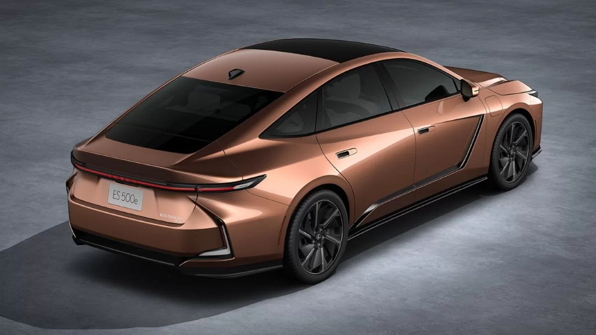 Новый Lexus ES стал электромобилем