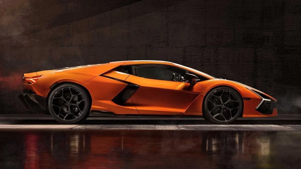 Lamborghini создаёт самый мощный автомобиль в своей истории