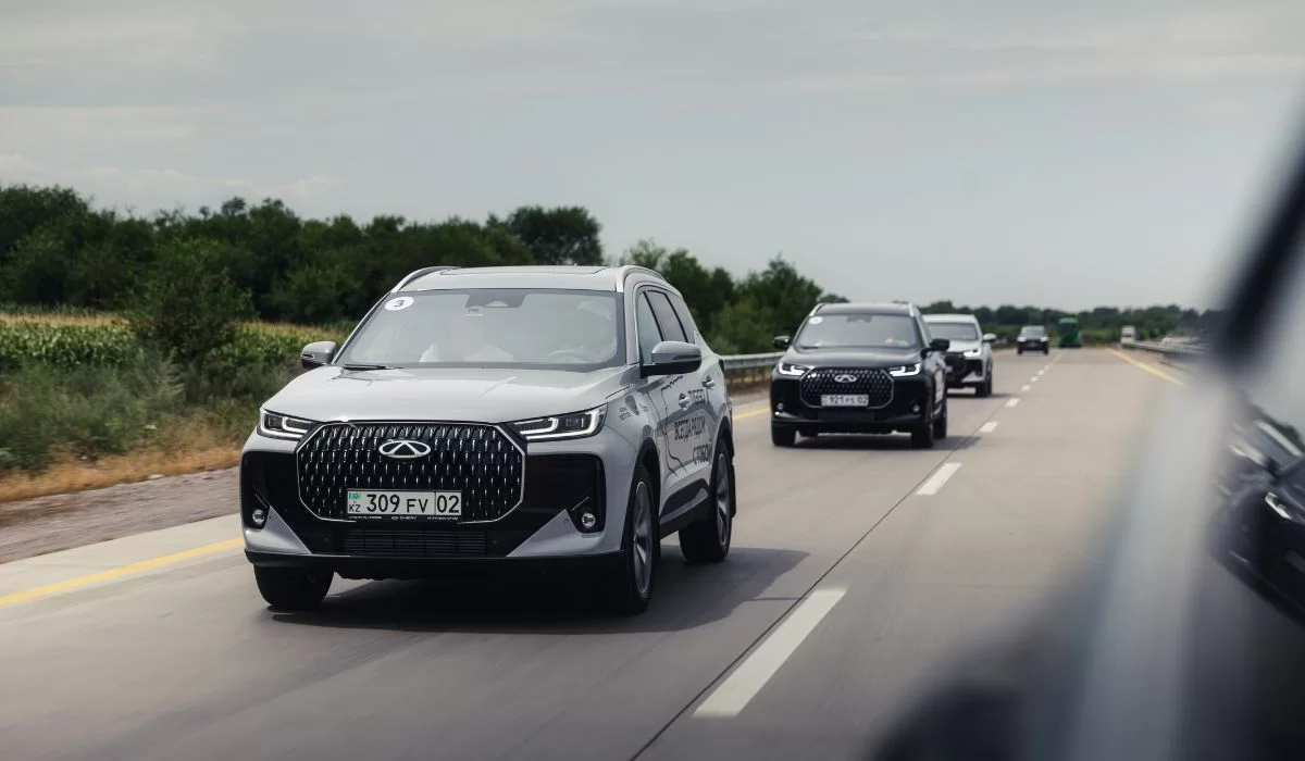 Как новый Tiggo 7 стал легендой юбилейных продаж Chery и покорил Чарынский каньон
