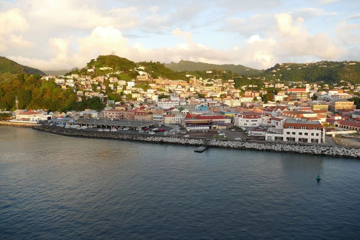 Некоторые казахстанцы смогут без виз посещать остров на Карибах
