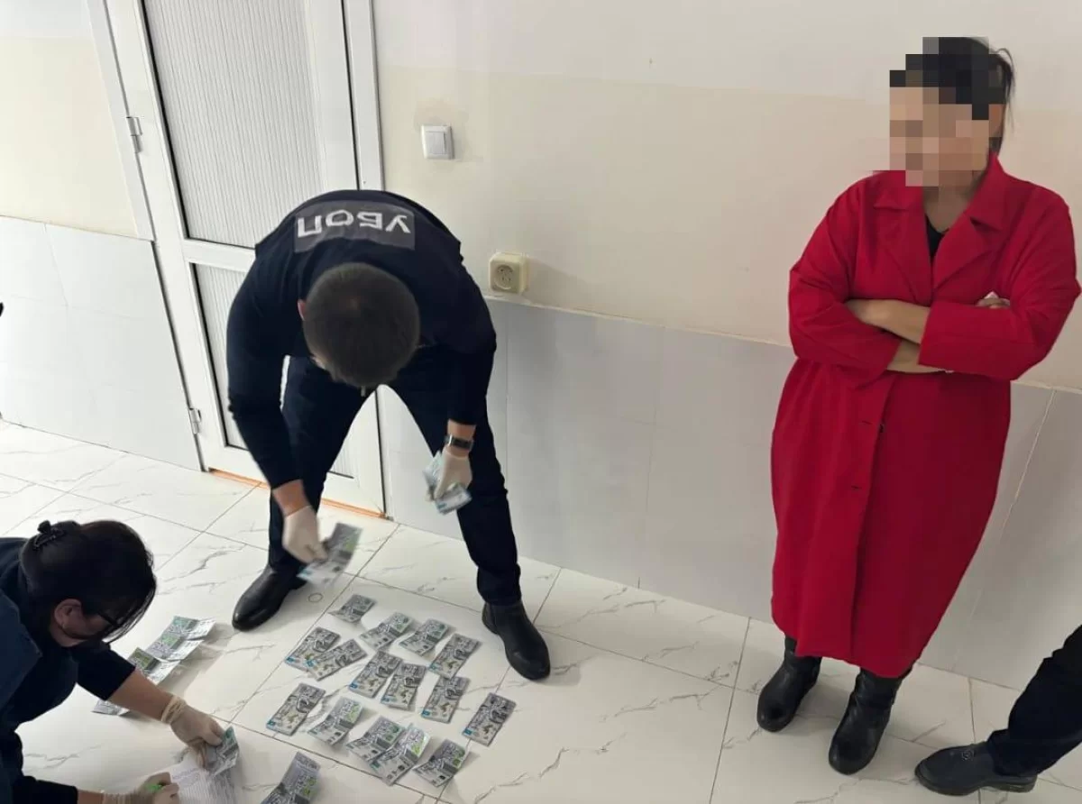 Блогера задержали за вымогательство в Туркестанской области