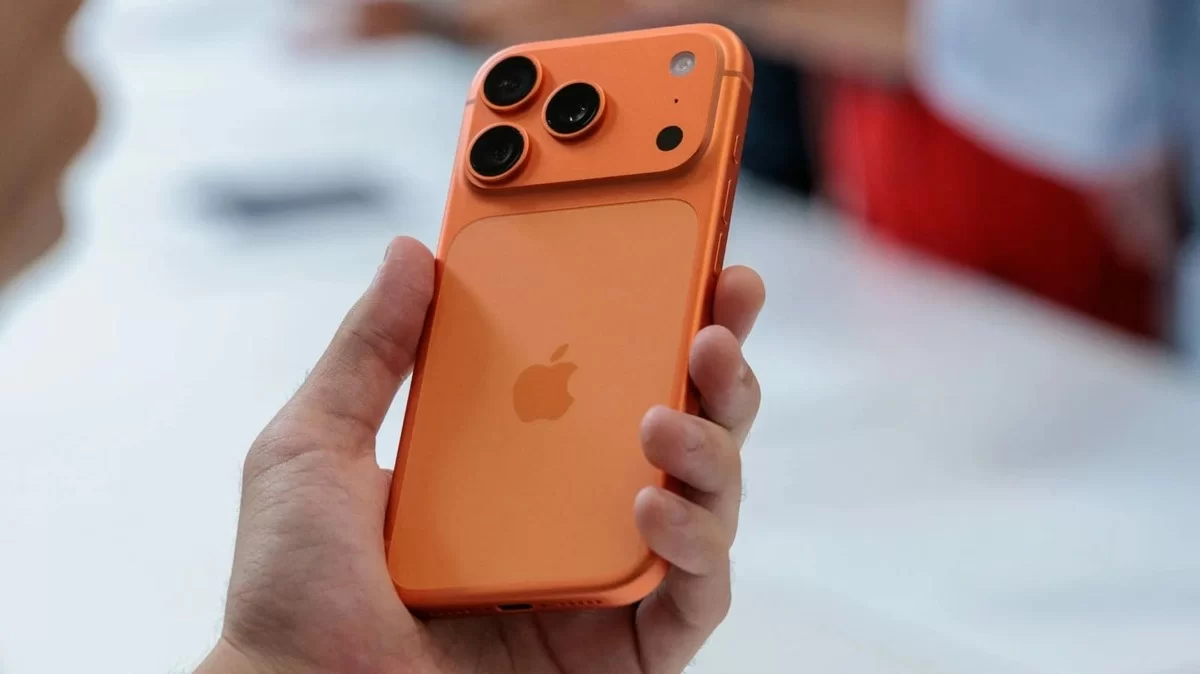ФБР не смогло взломать iPhone журналистки: Apple снова победила