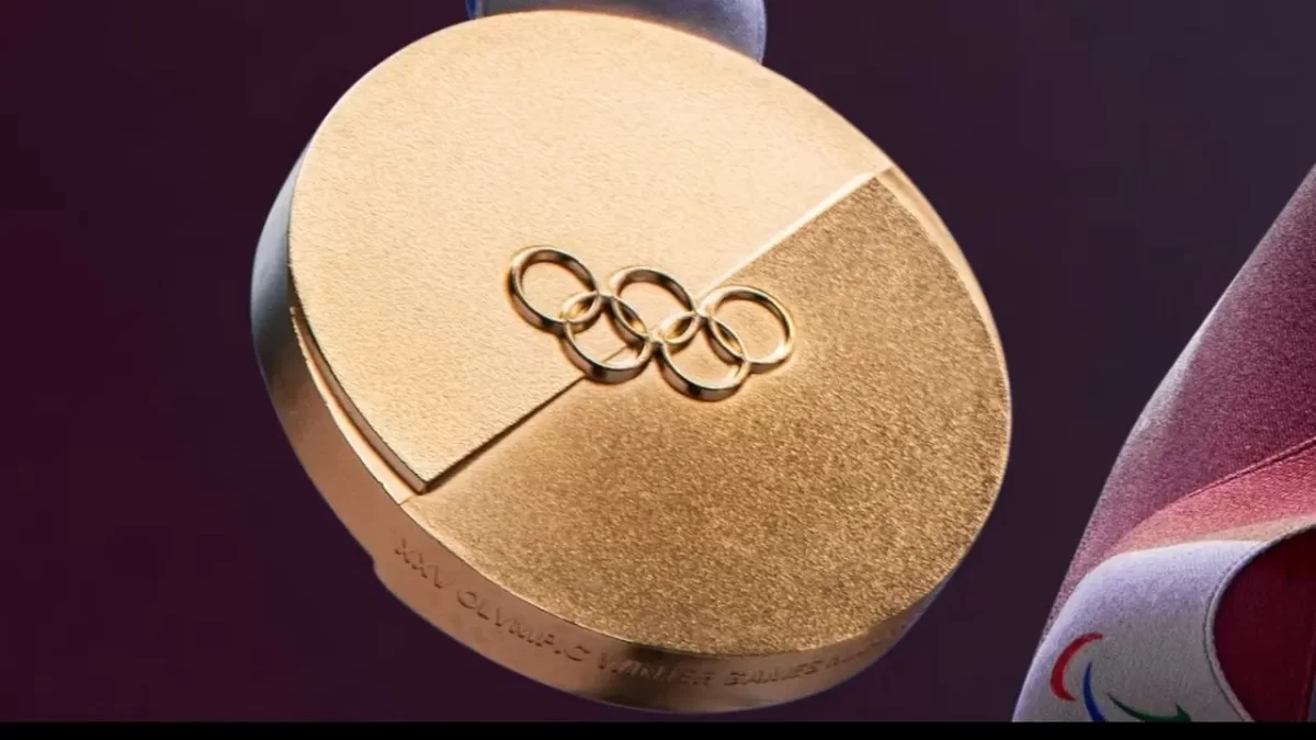 Скандал на Олимпиаде-2026: у спортсменов ломаются золотые медали