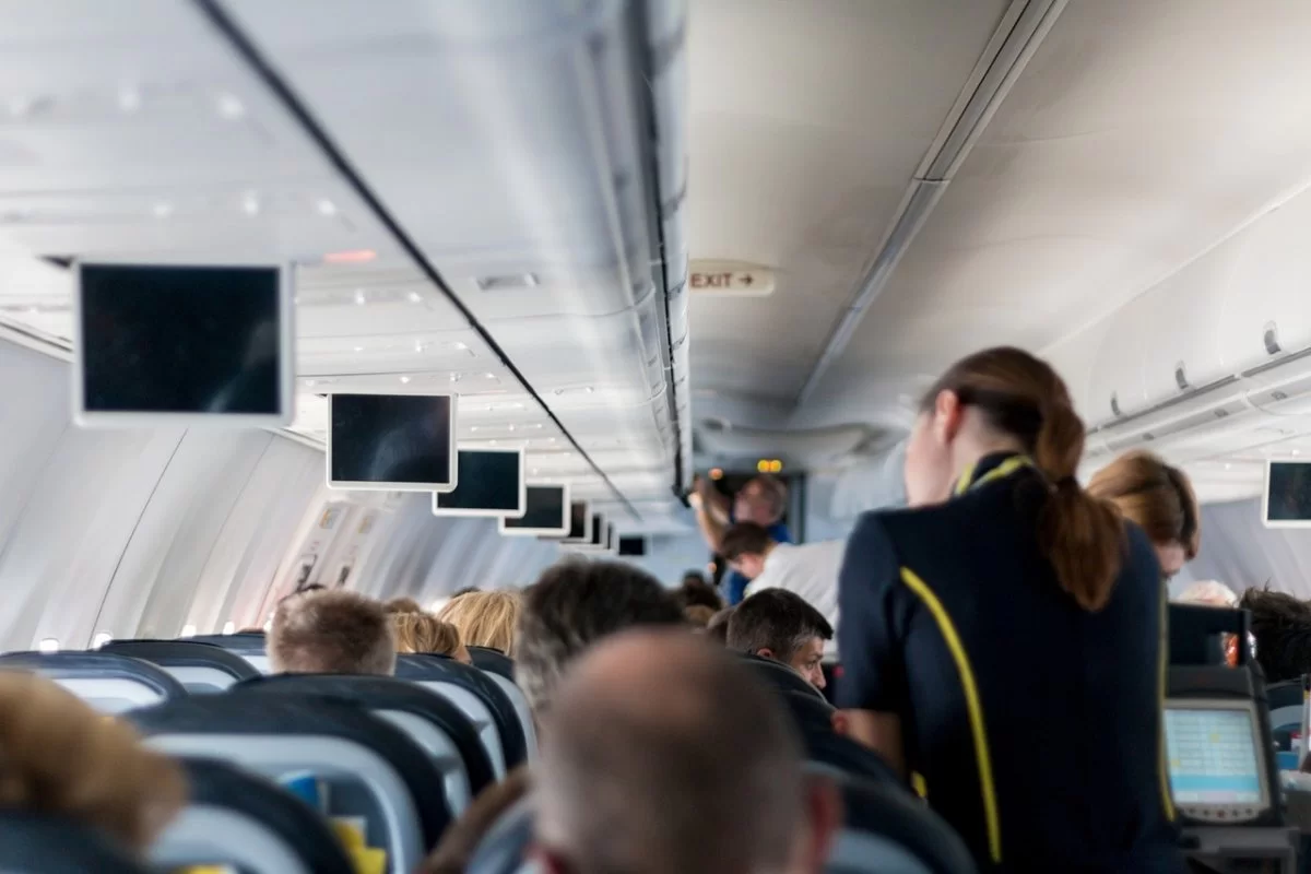 «Бизнес-класс по знакомству?»: казахстанка пожаловалась на Air Astana