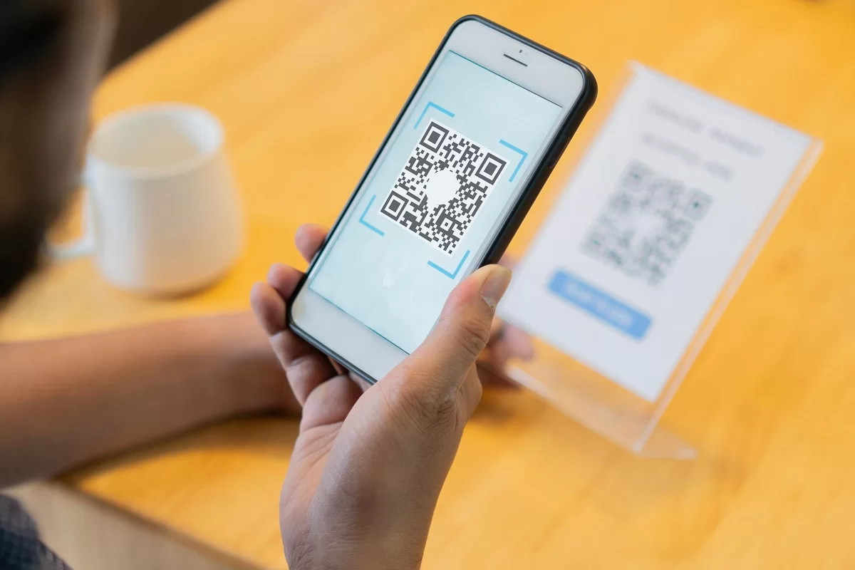 Токаев раскритиковал банки за медленный запуск единого QR