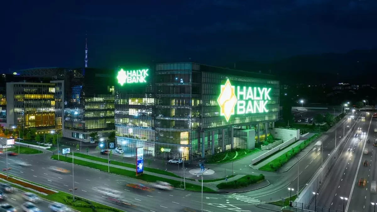 Halyk Bank предупредил бизнес о закрытии счетов: кого коснется