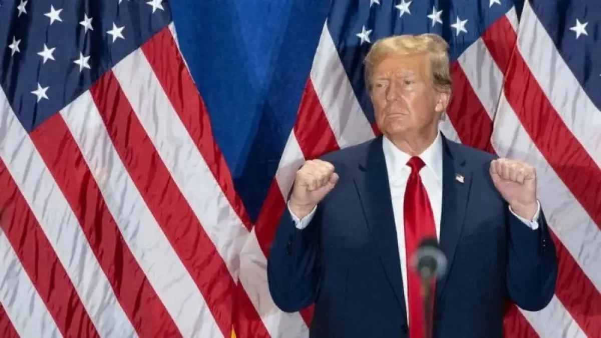 Имя Трампа появится на долларах США: такого еще не было