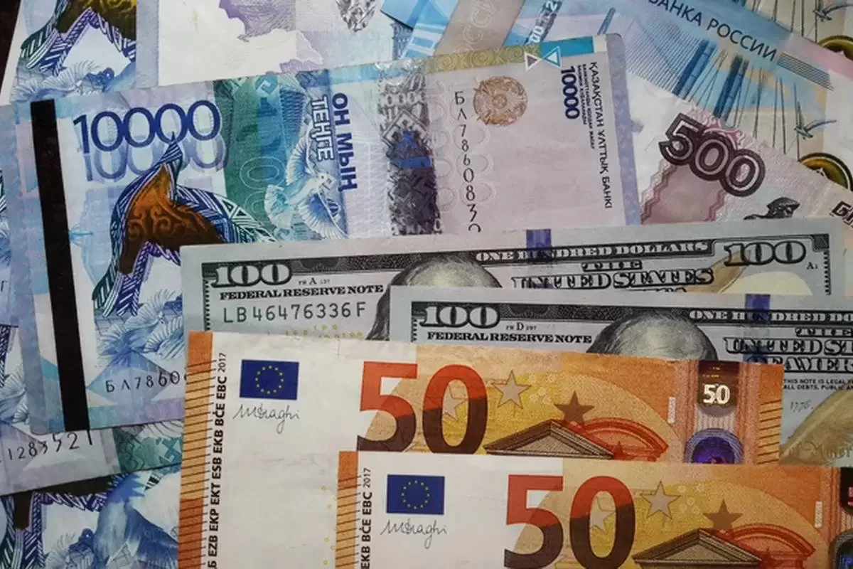 Курс доллара на 12 мая: сколько стоит валюта в Казахстане