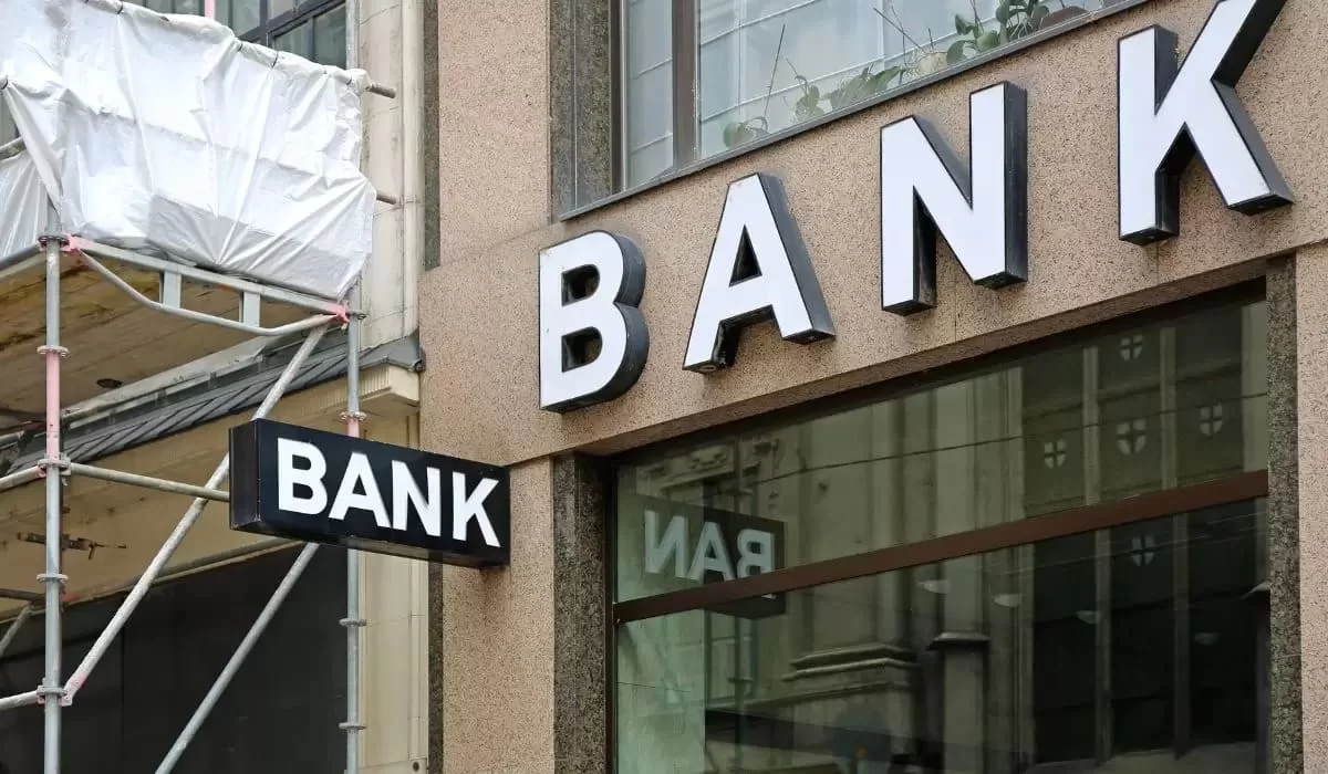 В Казахстане два банка признали высокорисковыми