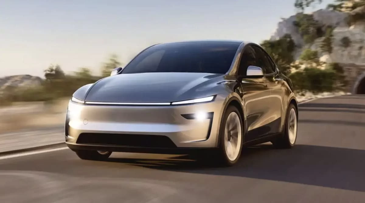 Tesla отзывает почти 15 тыс. Model Y из-за отсутствия наклейки
