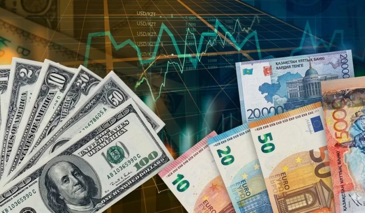 Курс валют 21 июня в обменниках Алматы, Астаны и Шымкента