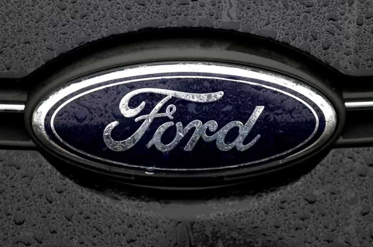 Ford отзывает сотни тысяч автомобилей из-за риска самопроизвольного движения
