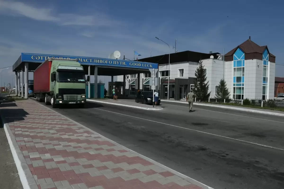 Перед поездкой в Россию казахстанцам нужно регистрироваться в RuID?