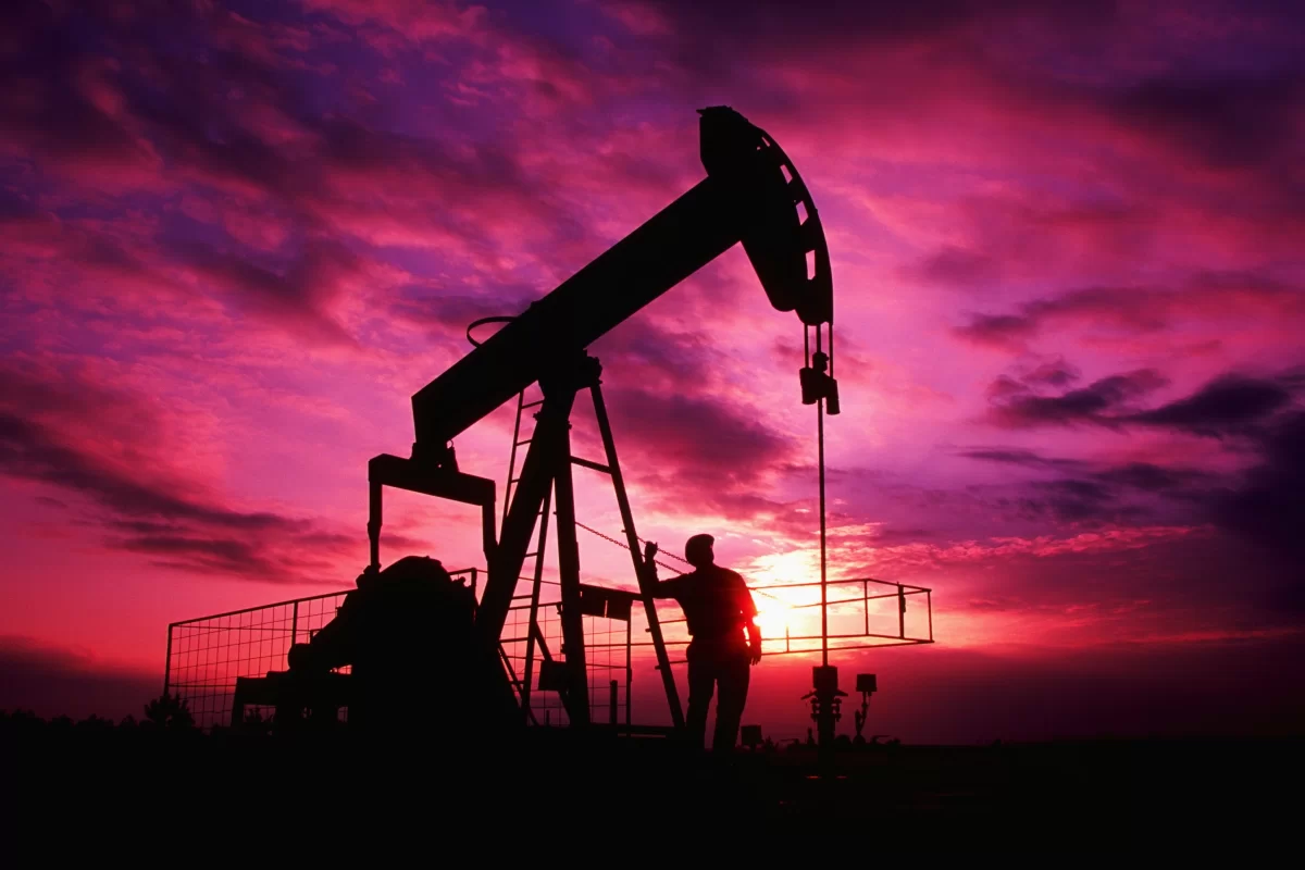 Казахстан сократил добычу нефти почти на 8,5% за полгода