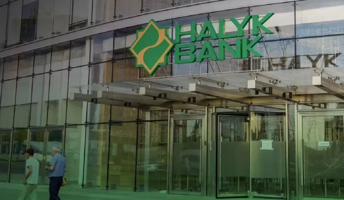 Halyk Bank: казахстанцы снова смогут отправлять тенге за рубеж