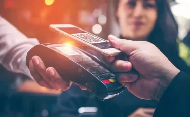 Kaspi Pay начал принимать оплату китайскими картами UnionPay