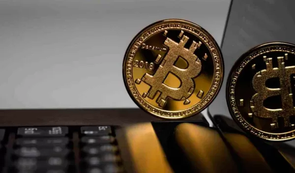Новый крипто-бум? Биткоин и альткоины взлетели после заявления Трампа