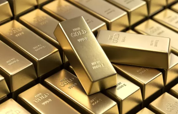 Золото дорожает: инвесторы реагируют на замедление инфляции в США