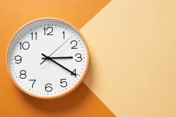 Банки сообщили, как будут работать на майские праздники