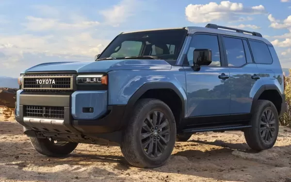 Toyota Land Cruiser стал мощным гибридом (ВИДЕО)
