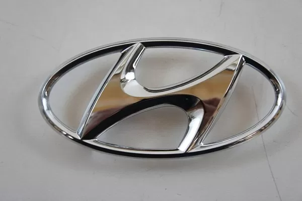 Новый электрокроссовер Hyundai: первые данные и дата дебюта