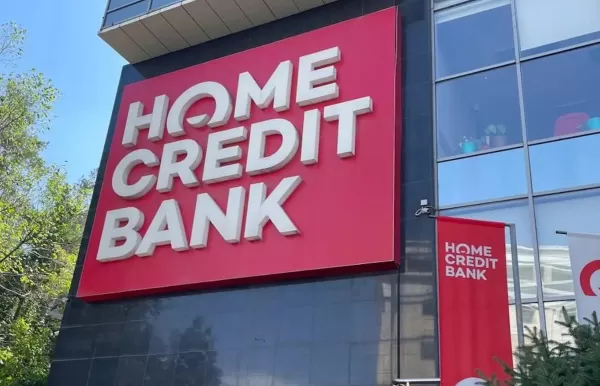 Заморозили деньги: бизнесмен пожаловался на Home Credit Bank