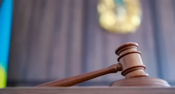 Алматинец обещал учебу в зарубежных вузах и обманул сотни людей - суд вынес приговор