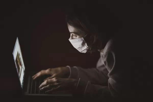 Младенцы и пожилые — в зоне риска: Казахстан фиксирует рост смертности от сезонных болезней