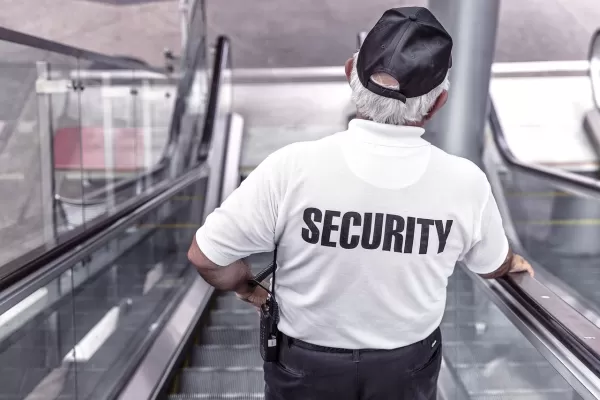 Аэропорт Актау выплатит 2 млн тенге компенсации семье пострадавшего ребенка