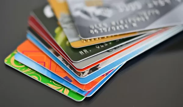 Alatau City Bank меняет тарифы с 1 января: сколько стоит премиальная карта
