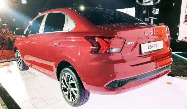 «Лосиный тест» показал сильные и слабые стороны Lada Iskra