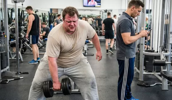 Клиент Invictus GO пожаловался на тренера из-за пропавших денег