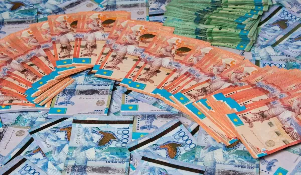 Казахстанцам выплатили 2,7 млрд тенге по аннуитетам и травмам на работе