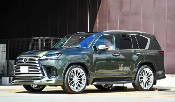 Lexus отзывает свои внедорожники: что произошло