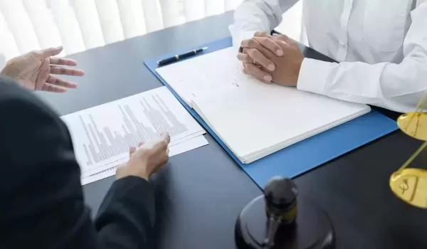 Клиентам одного из банков оформляли кредиты на суммы больше запрошенных