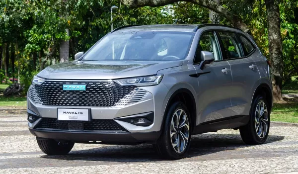 Haval H6 сможет проезжать до 106 км без бензина: гибрид готовят для Казахстана