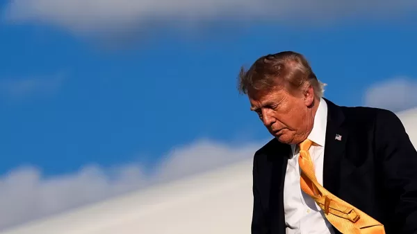 Трамп предложил выплатить каждому американцу по 2,7 млн тенге
