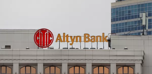 Зарплаты и премии выросли? Altyn Bank потратил на оплату труда почти 9 млрд тенге